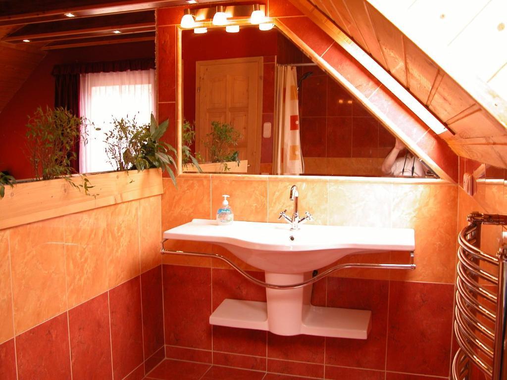 Platan Panzio Hotel Добогокьо Стая снимка